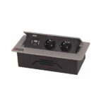 تصویر پریز توکار دو سوکت برق به همراه دو خروجی USB نقره‌ای رنگ مارک آلبا کد L1004